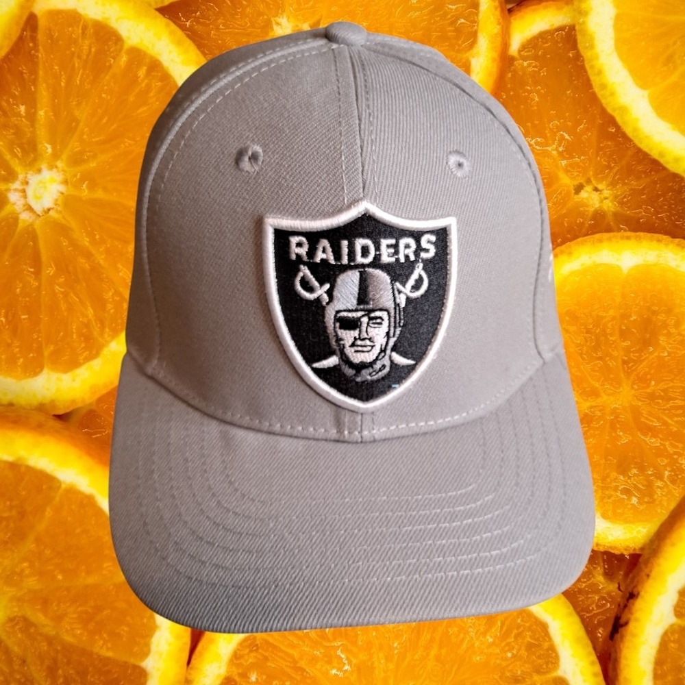 New Era‎ 59FIFTY Las Vegas Raiders Gray Fitted Hat NFL Football Cap